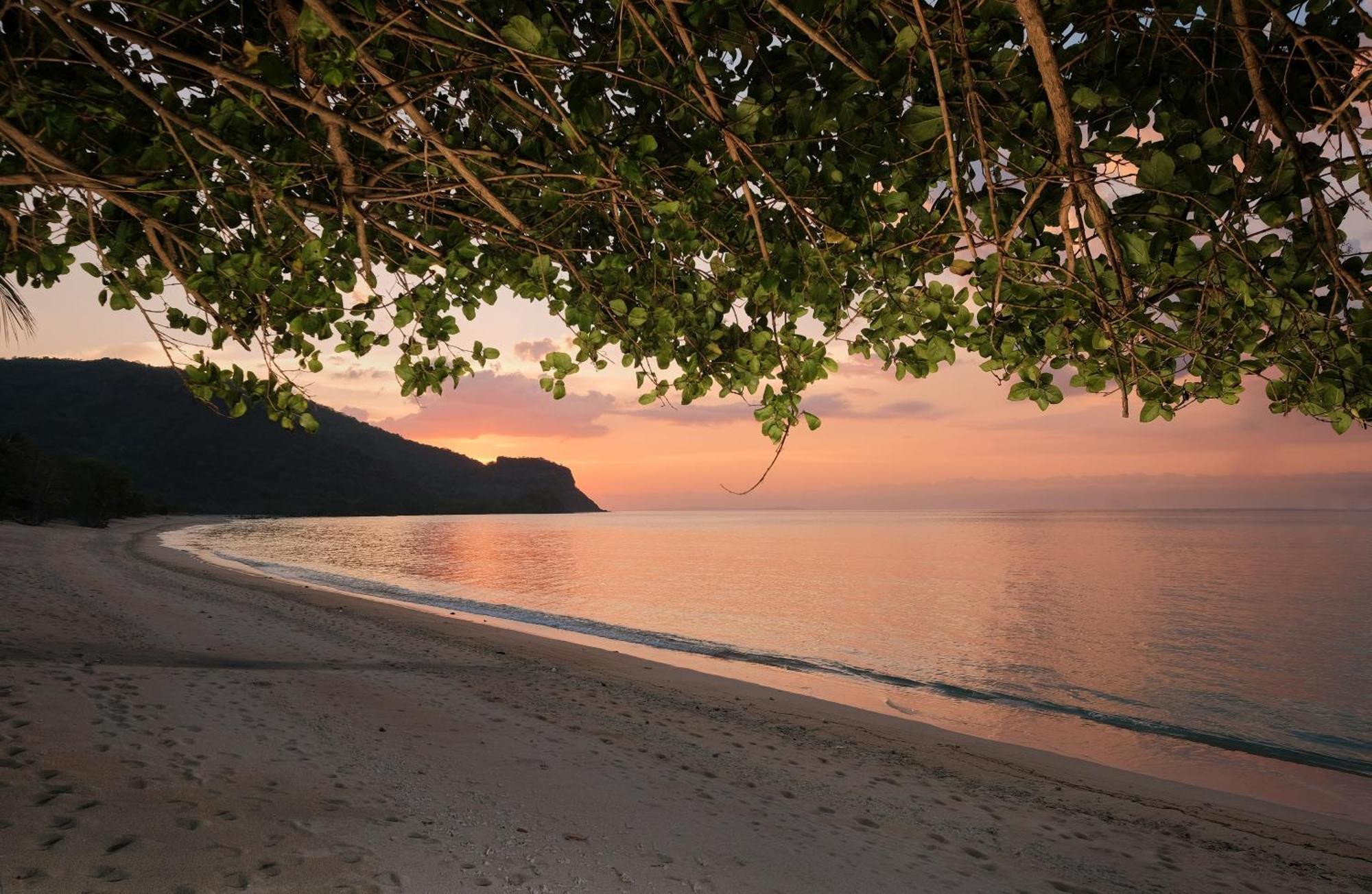 Myamo Beach Lodge Jereweh Eksteriør billede